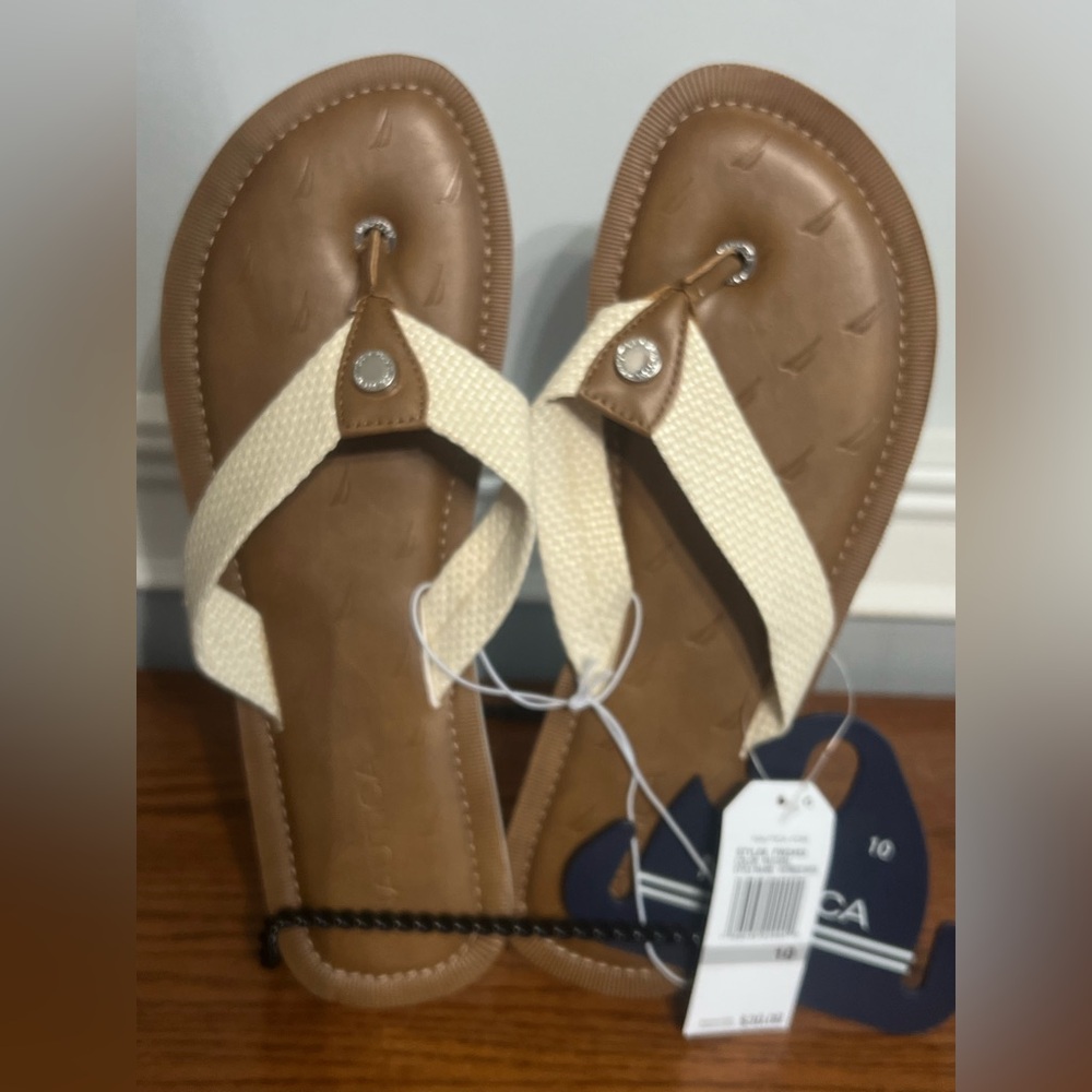 Nautica Women's Brown and Cream Sandals NWT
